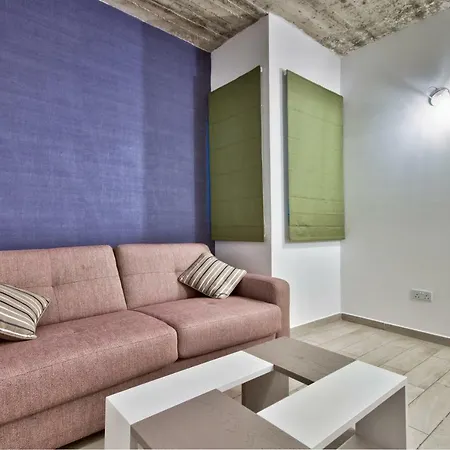 Otel Cozy
